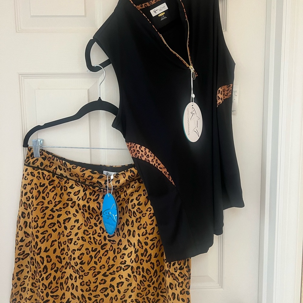 GREG NORMAN GOLF SET-Black and Leopard Print Top and Skort Set.....NWT